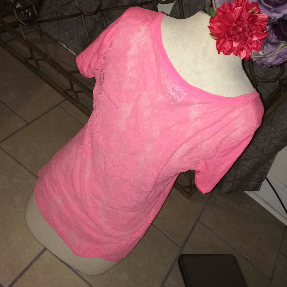 Pink vs top - Picture 3 of 3